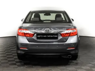 Toyota  6