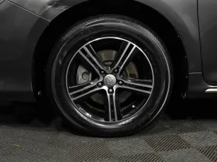 Toyota  7