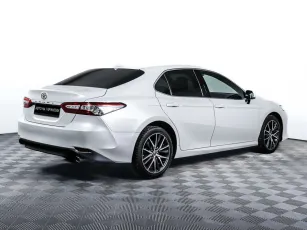 Toyota  5