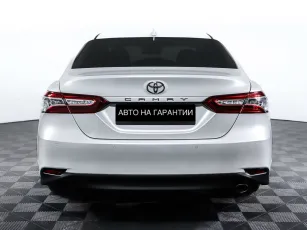 Toyota  6