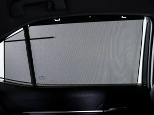 Toyota  16