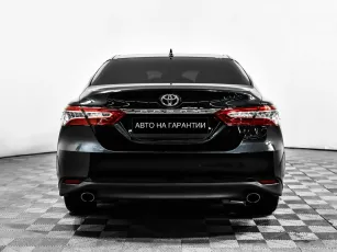 Toyota  6