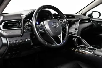 Toyota  10