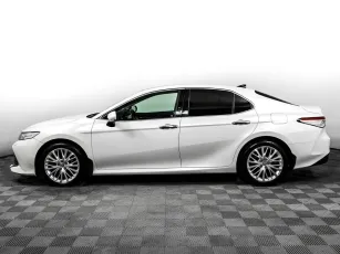 Toyota  3