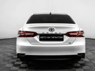 Toyota  6