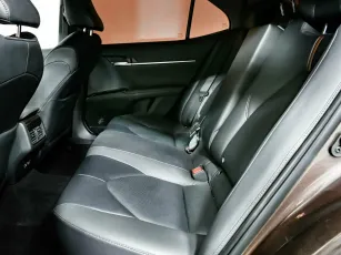 Toyota  13