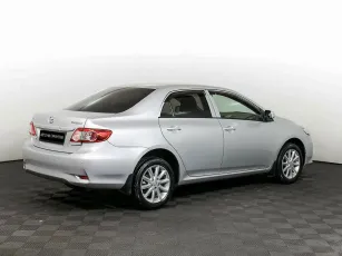 Toyota  5