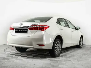Toyota  5