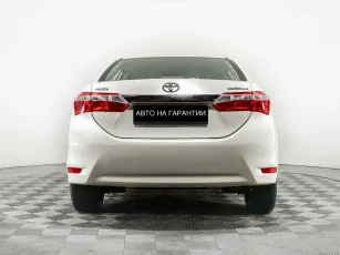 Toyota  6