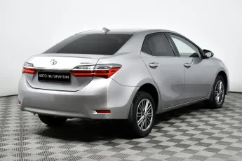 Toyota  5