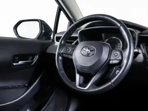 Toyota  12