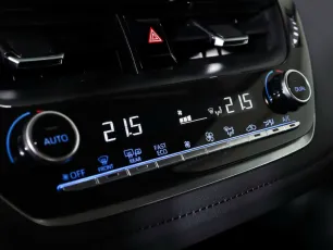 Toyota  16