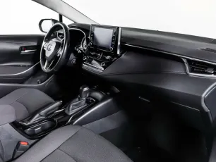 Toyota  9