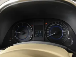 Infiniti  11