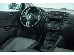 Volkswagen  10