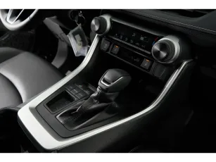 Toyota  19