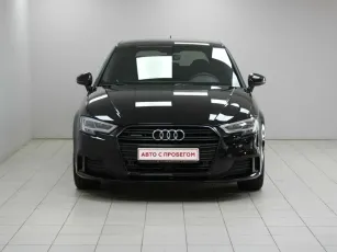 Audi  2
