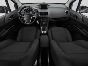 Opel  8