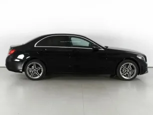Mercedes-Benz  4
