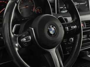 BMW  12