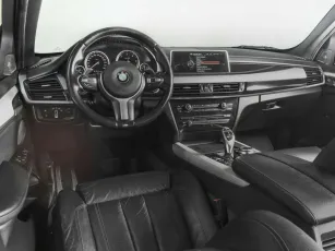 BMW  6