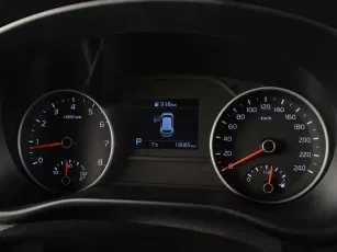 Kia  8