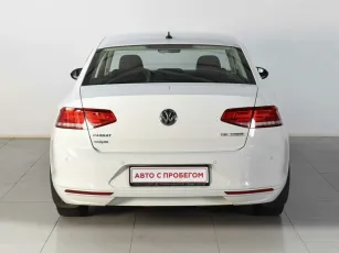 Volkswagen  5