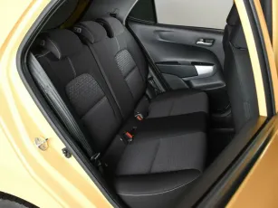 Kia  12