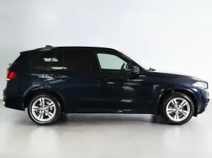 BMW  4