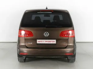 Volkswagen  5