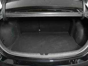 Hyundai  8