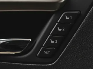 Lexus  13