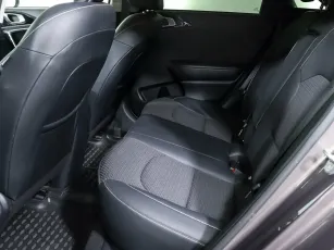 Kia  17