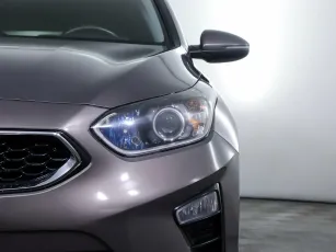 Kia  7