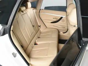 BMW  12