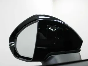 Audi  12