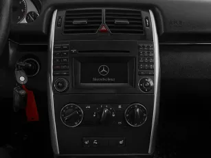 Mercedes-Benz  16