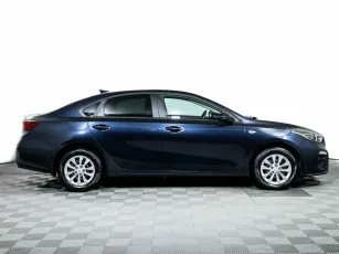 Kia  4