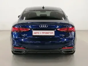 Audi  5