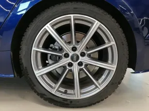 Audi  7