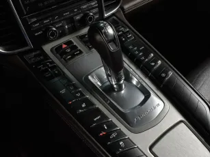 Porsche  8