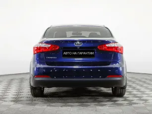 Kia  4