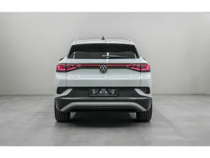 Volkswagen  4
