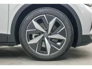 Volkswagen  8