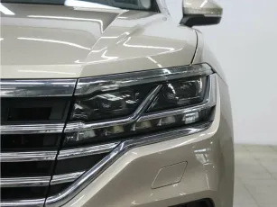 Volkswagen  6