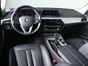 BMW  6