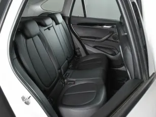 BMW  10