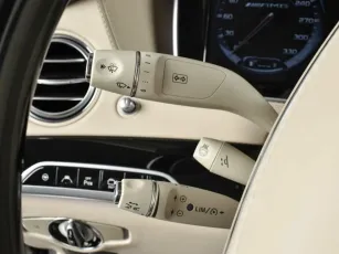 Mercedes-Benz  17