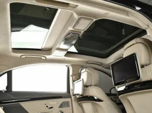 Mercedes-Benz  8