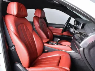 BMW  7